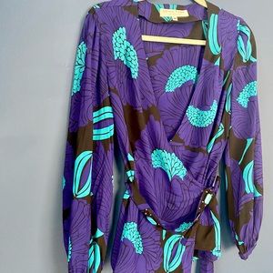 Trina turk blue floral wrap blouse
